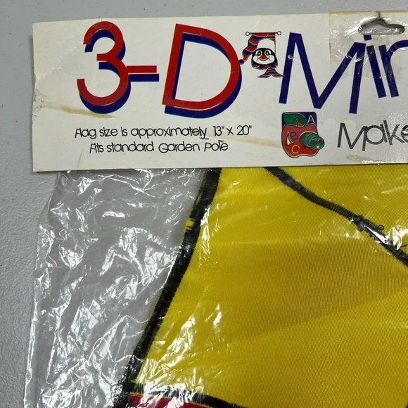 Vintage 3-D Mini Flag - kite with 3 tails. - Picture 5 of 10